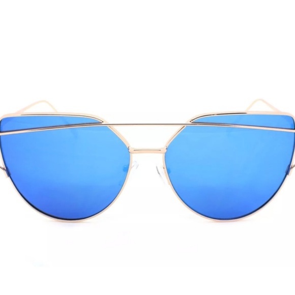 Blue Ocean Mirror frame Cat-Eye Sunglass